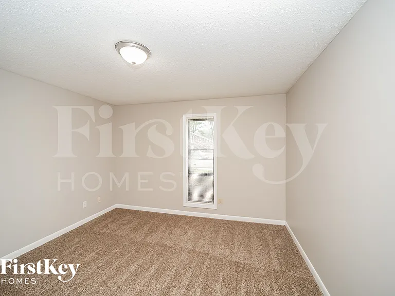 4198 Rosewind Cir — Photo 12