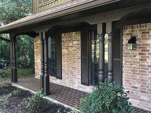 Front porch for a rocking chair or two
