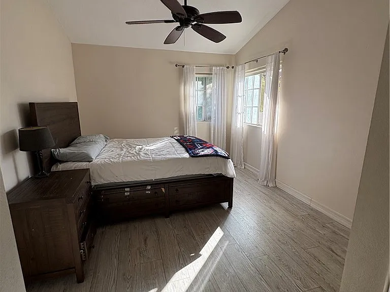 27345 Nicole Dr — Photo 10