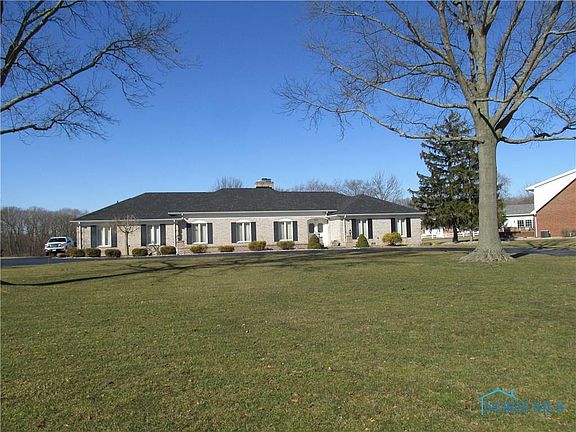 3rd image of 500 Briarcliff Dr