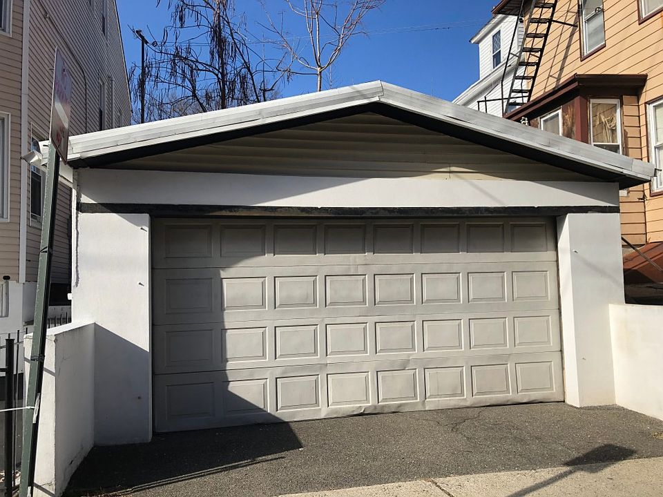2nd image of 478 Park Ave #480