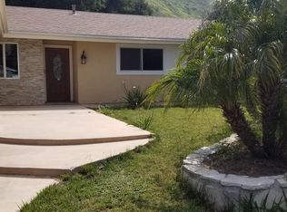 1422 Mariposa Dr, Santa Paula, CA 93060