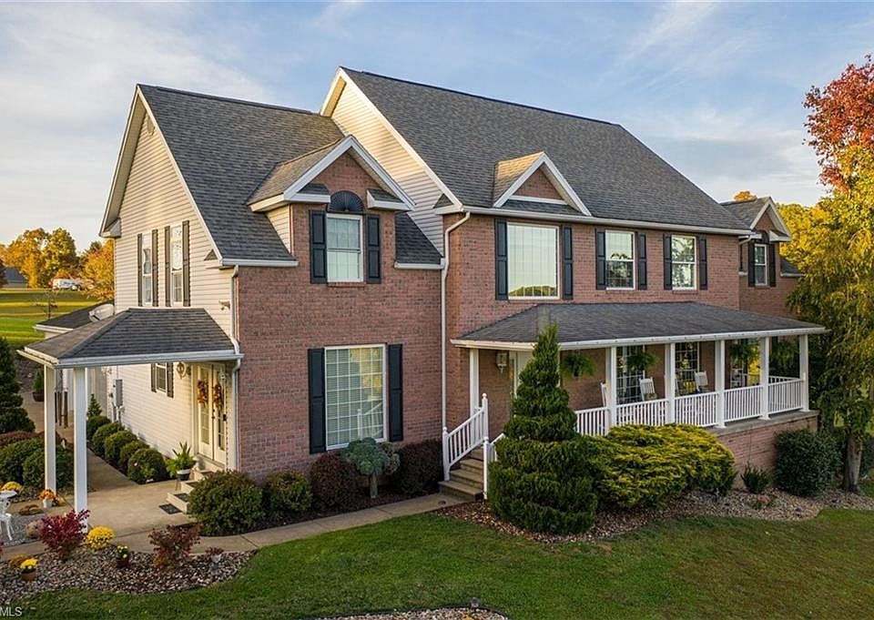 1st image of 51 Grandview Dr