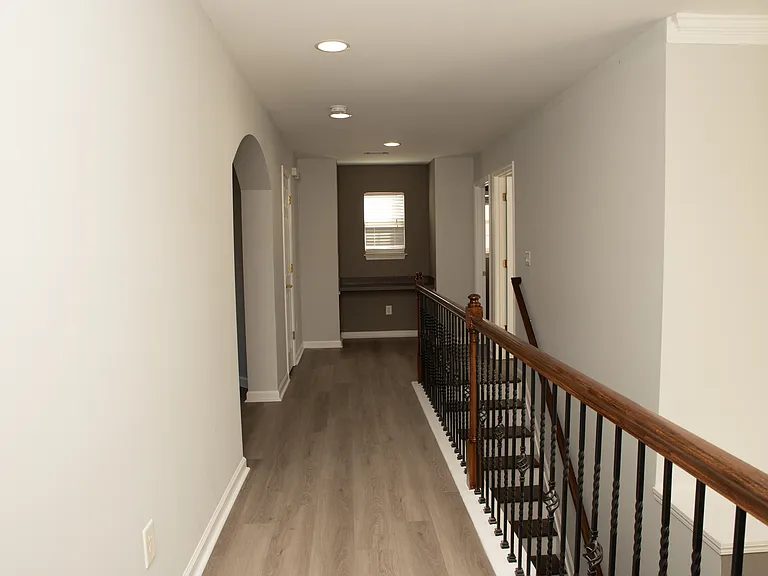 1143 Overview Dr — Photo 9