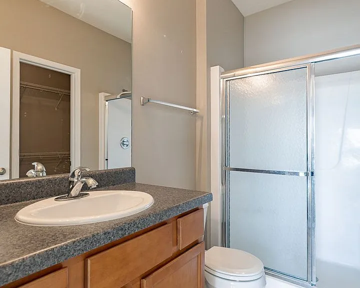 19160 Drexel Cir — Photo 20