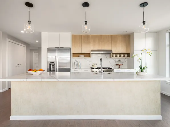 143 Old River Road image 44 of 47