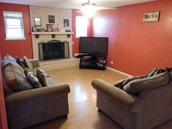 3rd image of 10209 Donway Pl