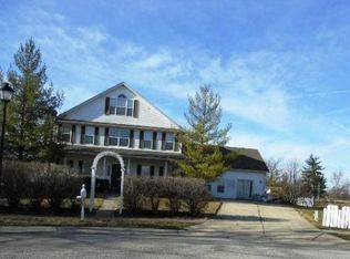 716 S Brune Ct, New Palestine, IN 46163