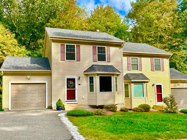 7 Scottie Way #7, Amherst, NH 03031