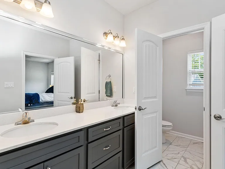 121 Bellflower Ln — Photo 20