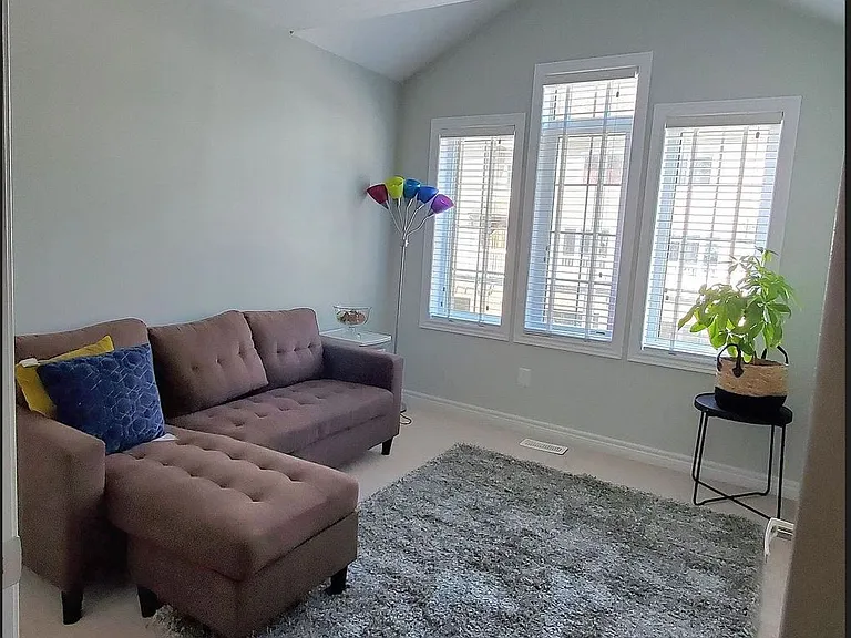 570 Linden Dr #27 — Photo 7