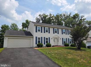12531 Lieutenant Nichols Rd, Fairfax, VA 22033