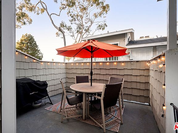 4th image of 4658 Don Lorenzo Dr APT E