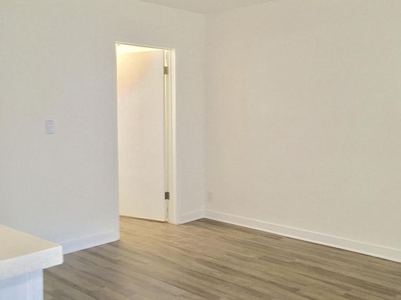 2nd image of 310 S Sherbourne Dr APT 103