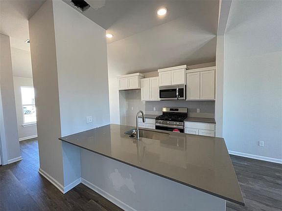 5th image of 9021 Quapaw Creek Trl
