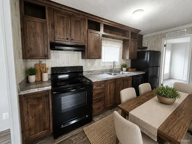 3 bed, 2.0 bath, 1056 sqft, $1,795 — Photo 4