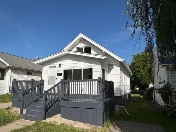 57 W End Ave, Waterford, MI 48328