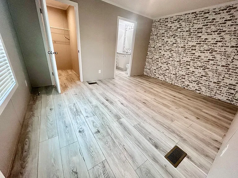 Valleybrook — Photo 48