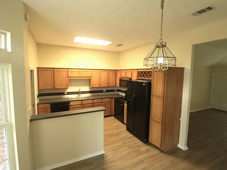 3901 Crosscut Loop — Photo 13
