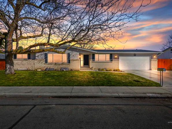 3730 N Kingswood Dr, Boise, ID 83704