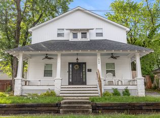 664 Elm Tree Ln, Lexington, KY 40508