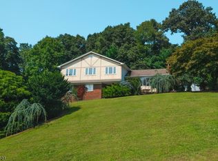 125 Andrea Dr, Rockaway Boro, NJ 07866