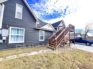 122 W Pine St APT B, Rogers, AR 72756
