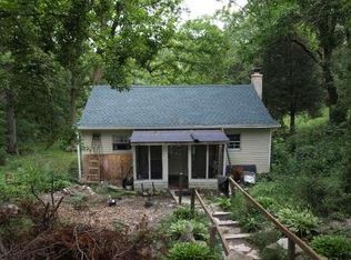 N6830 Tippecanoe Trl, Elkhorn, WI 53121