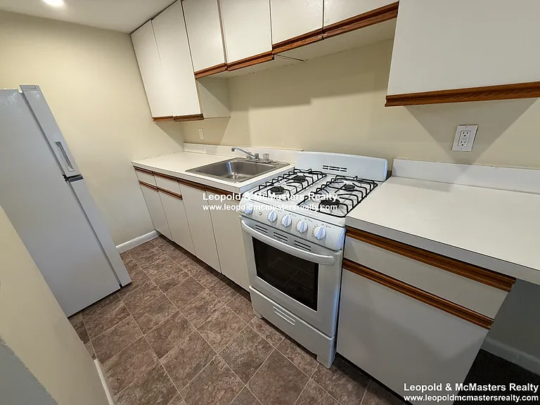 1124 Commonwealth Ave — Photo 21
