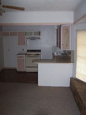 2nd image of 401 Creechville Rd APT B