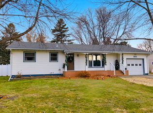 1011 11th Ave NE, Aberdeen, SD 57401