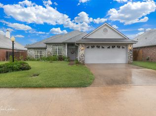 124 Rosemont Pl, Bossier City, LA 71112