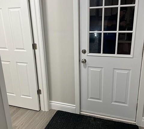 2nd image of 871 Gladstone Ave