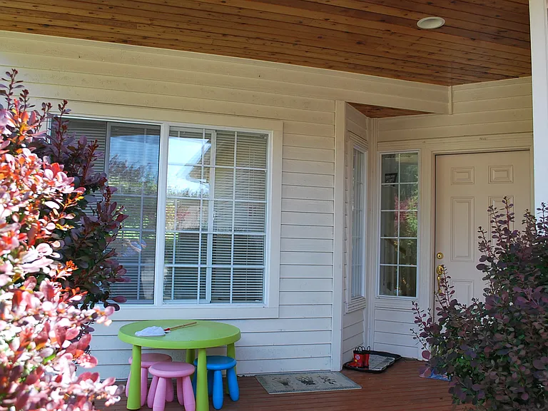 214 195th Pl SW — Photo 2
