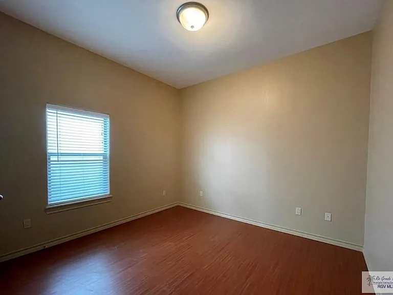 2459 Salerno Dr — Photo 13