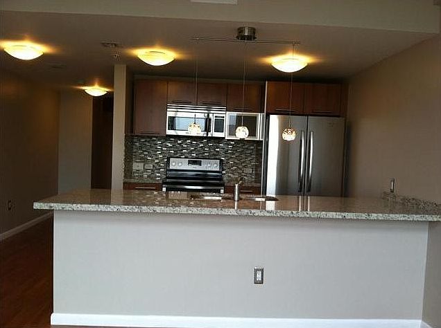 1st image of 3000 NE 188th St APT 602