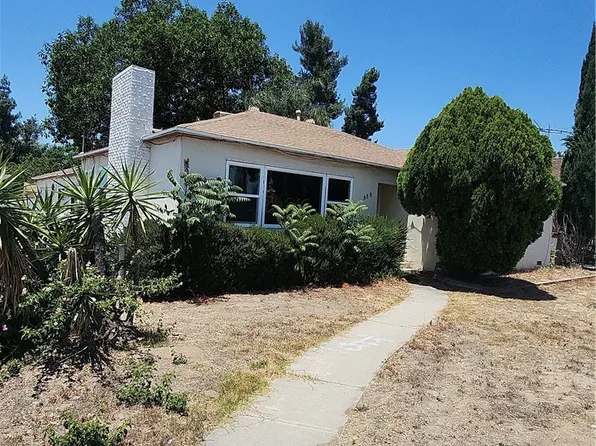 858 S Riverside Ave, Rialto, CA 92376