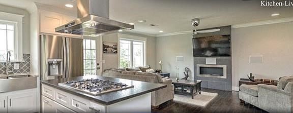 3rd image of 8306 Stillwood Ln
