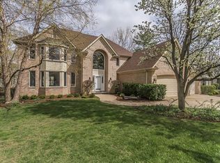 438 W Falkirk Pl, Palatine, IL