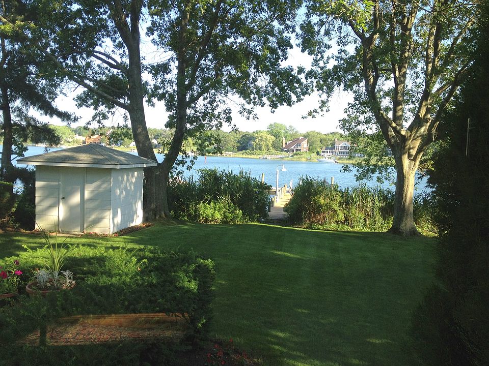 1st image of 40 Bay View Dr E