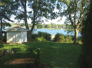 40 Bay View Dr E, Sag Harbor, NY 11963