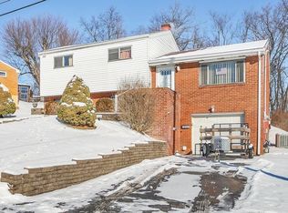 14161 Wayne Dr, Irwin, PA 15642