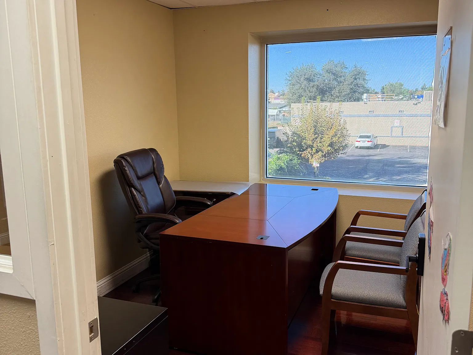 5 bed, $900 — Photo 3