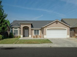 2671 N Dante Ave, Fresno, CA