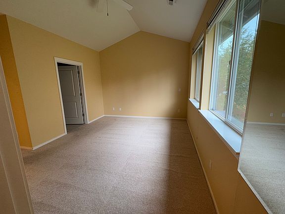Master bedroom#1 downstairs