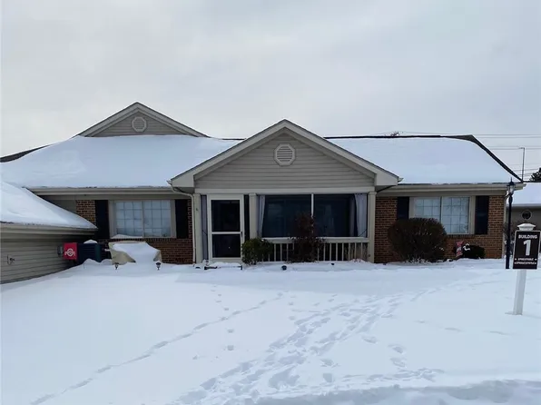 3707 Leasure Ct S, Zanesville, OH 43701