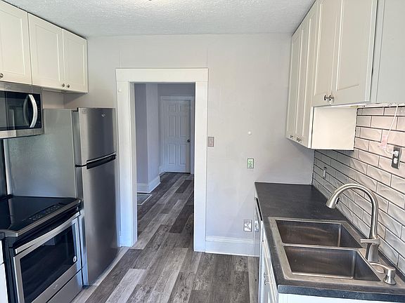 4th image of 789 W Rich St