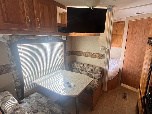 5th image of 1136 Heron Ln #Rv1