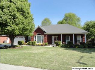 11013 Charring Ct SW, Huntsville, AL 35803