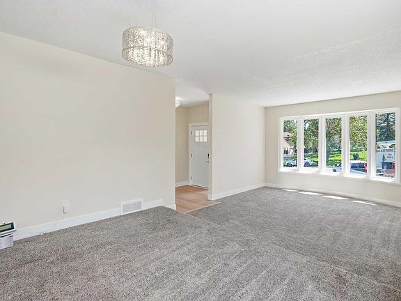4th image of 43 Beaconsfield Pl NW